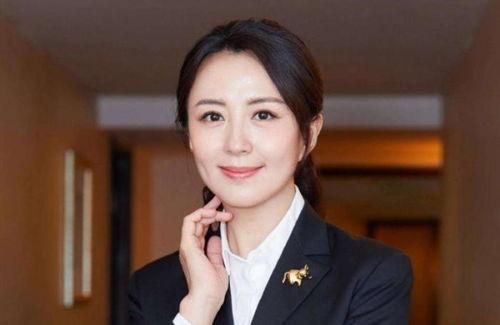 娱乐吃瓜的主持人,主持人生涯中的趣味瞬间