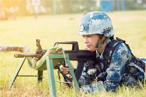 娱乐吃瓜酱解放军,娱乐吃瓜酱视角下的解放军风采