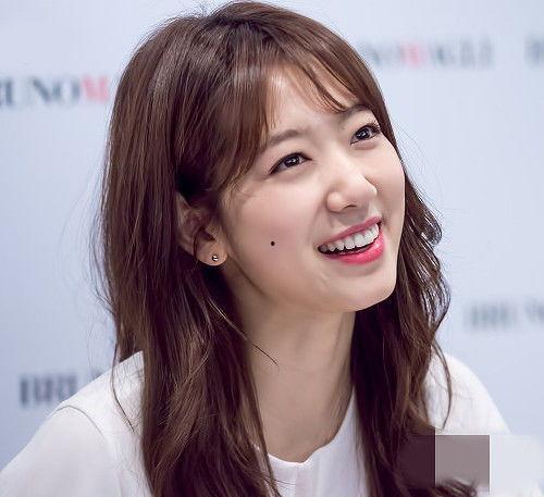 娱乐吃瓜酱剪刘海,时尚新潮流来袭